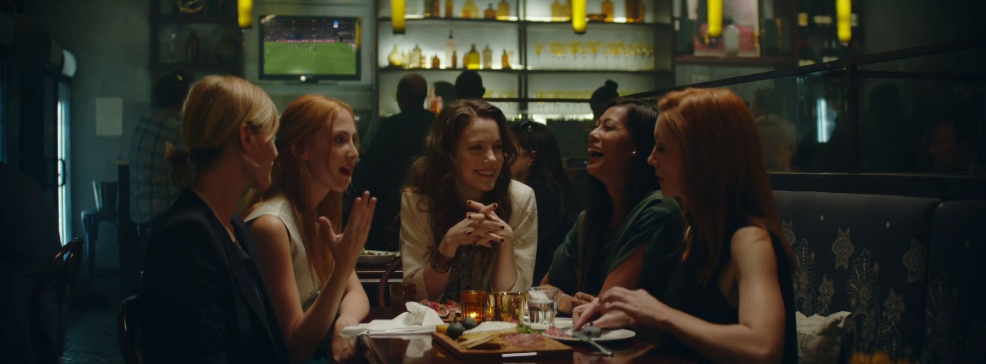 group of women fine dine restaurant