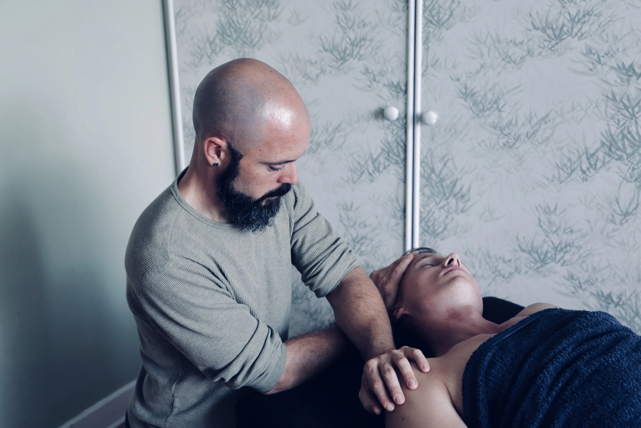 Myofascial Release treatment for neck and shoulder tension at Harmonised Muscles in Herne Hill