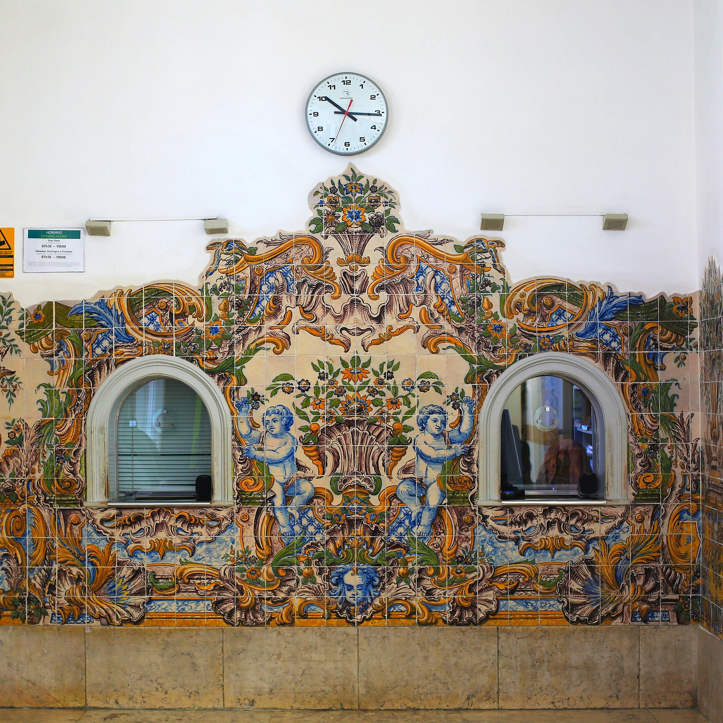 tep into color, history, and hidden details 🎨📸
Join our next Photo Walk as we explore beautiful tiled streets, timeless architecture, and everyday moments worth capturing. Whether you shoot with a camera or phone, this walk is all about creativity,