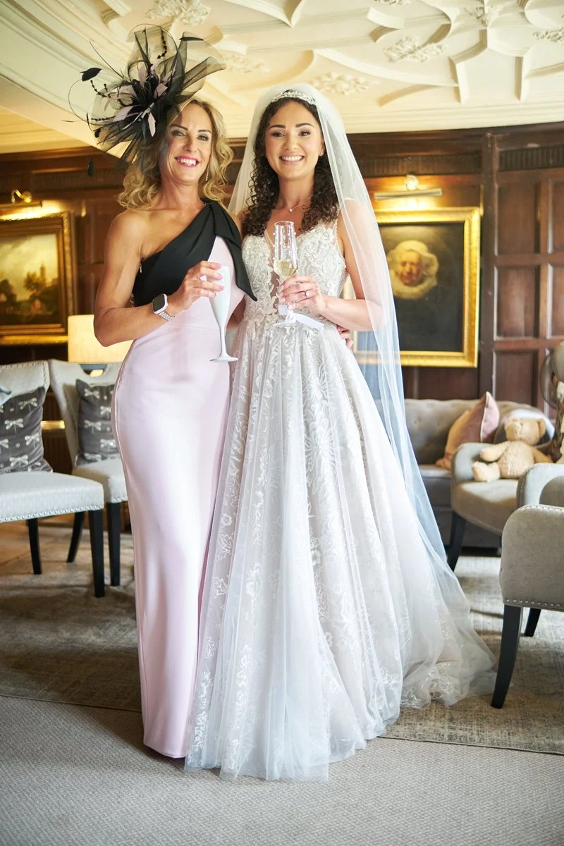 whitley-hall-hotel-sheffield-wedding-photographer-family-group-264.JPG