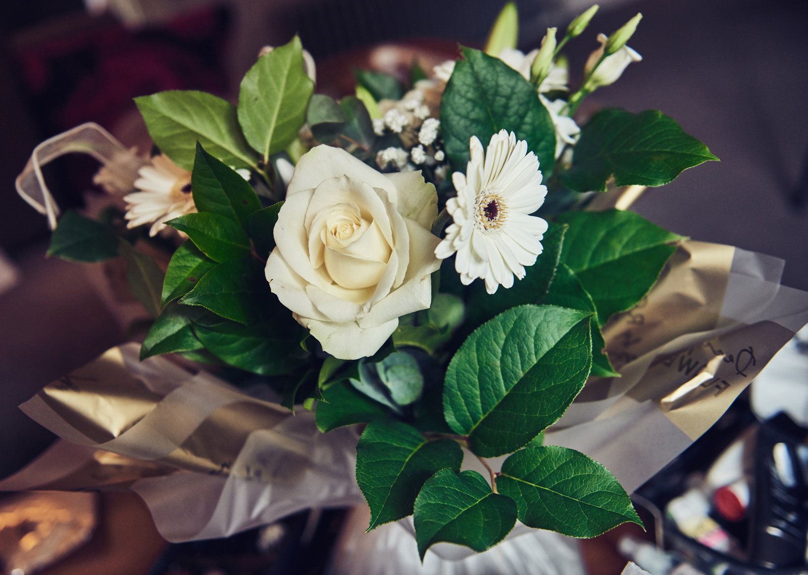 didsbury-house-hotel-manchester-wedding-room-detail-bride-detail-8.JPG