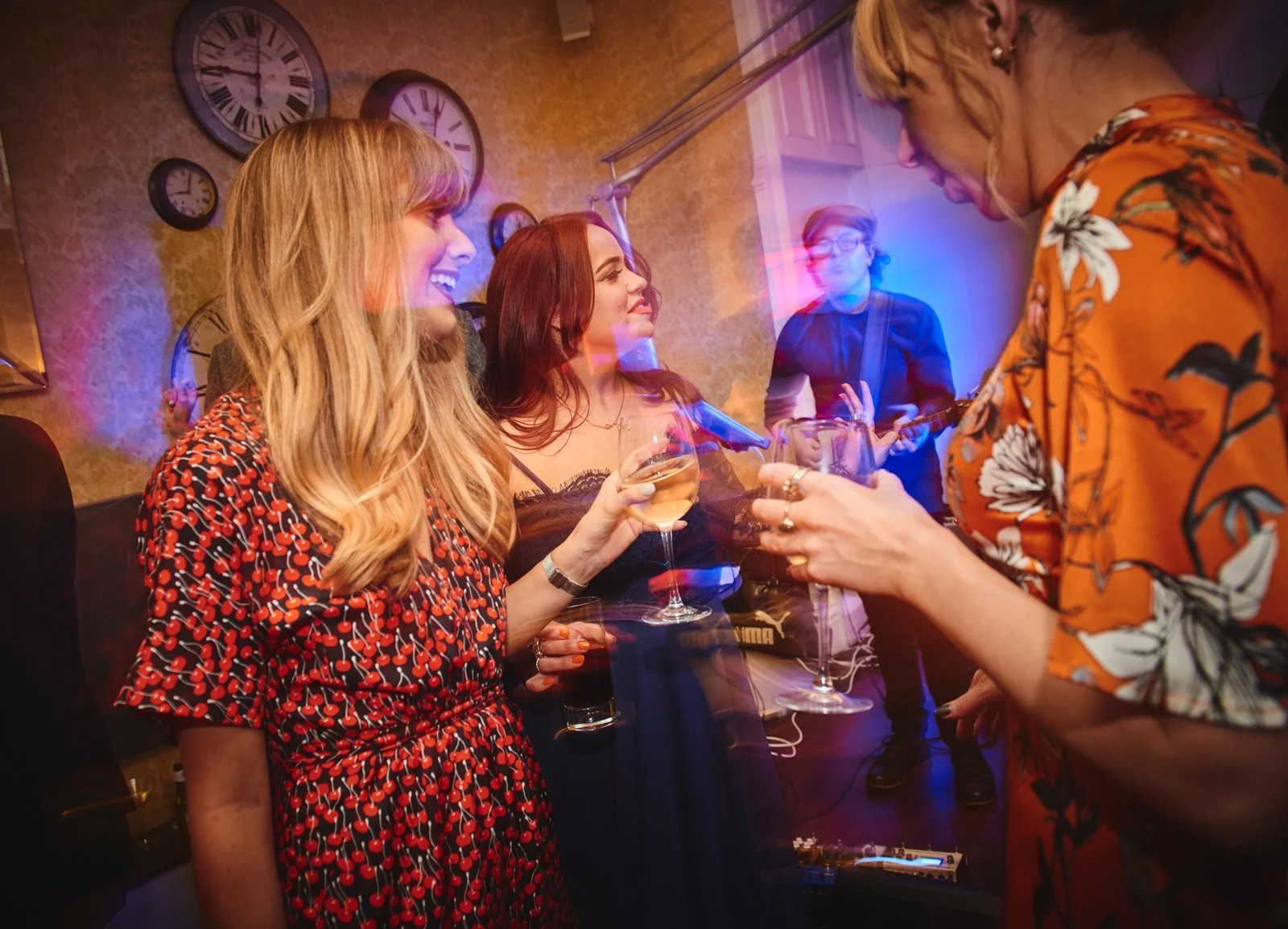 didsbury-house-hotel-manchester-dance-floor-wedding-photography-20.JPG