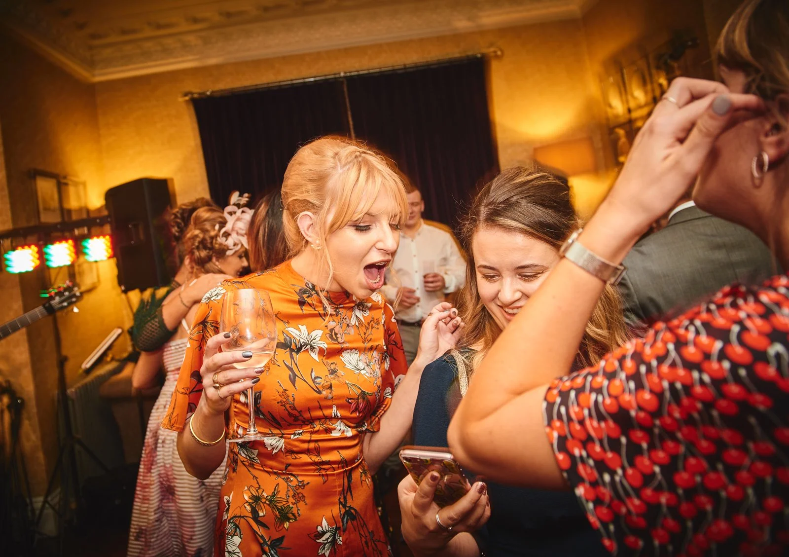 didsbury-house-hotel-manchester-dance-floor-wedding-photography-46.JPG
