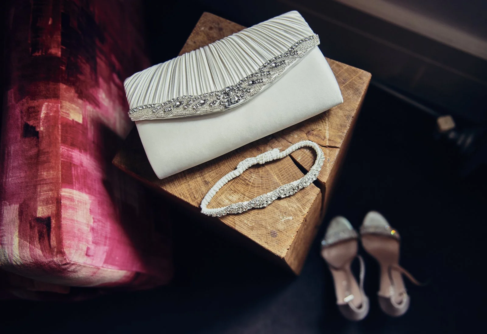 didsbury-house-hotel-manchester-wedding-room-detail-bride-detail-3.JPG