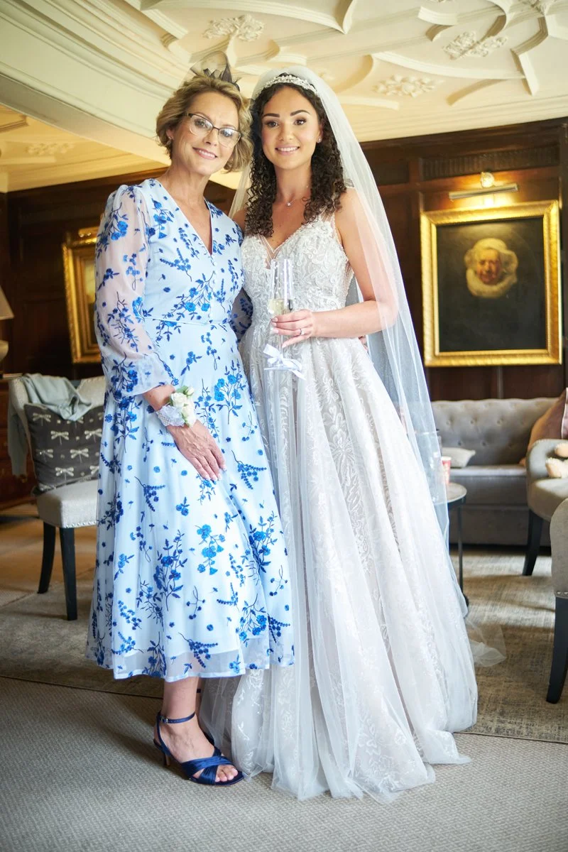 whitley-hall-hotel-sheffield-wedding-photographer-family-group-265.JPG