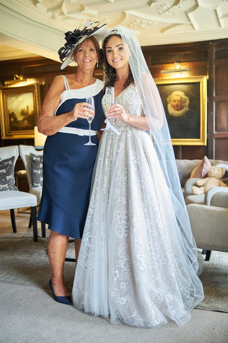 whitley-hall-hotel-sheffield-wedding-photographer-family-group-258.JPG
