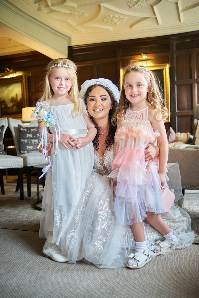 whitley-hall-hotel-sheffield-wedding-photographer-family-group-260.JPG