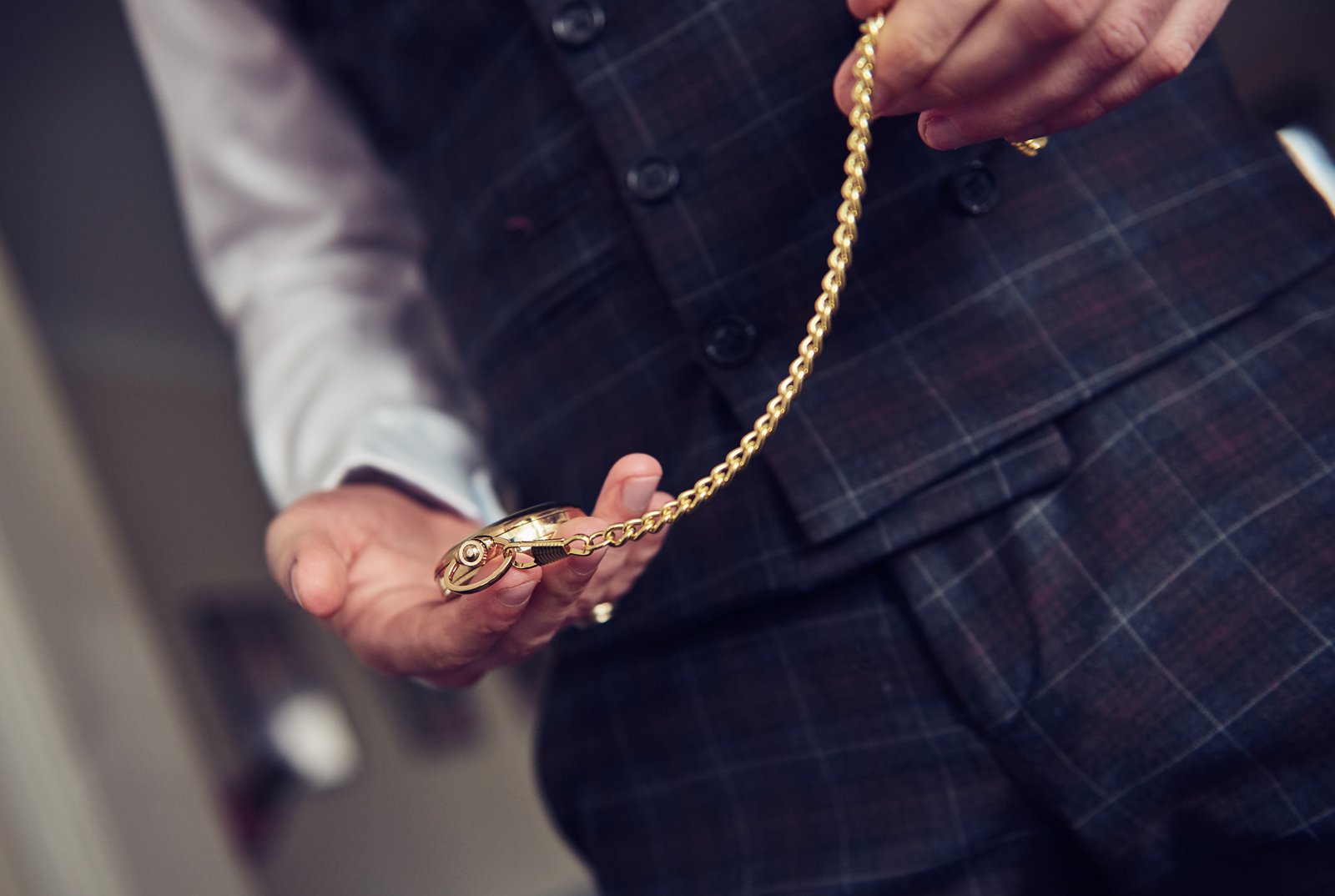 didsbury-house-hotel-manchester-groom-groomsmen-bestman-suite-details-getting-ready 25.JPG
