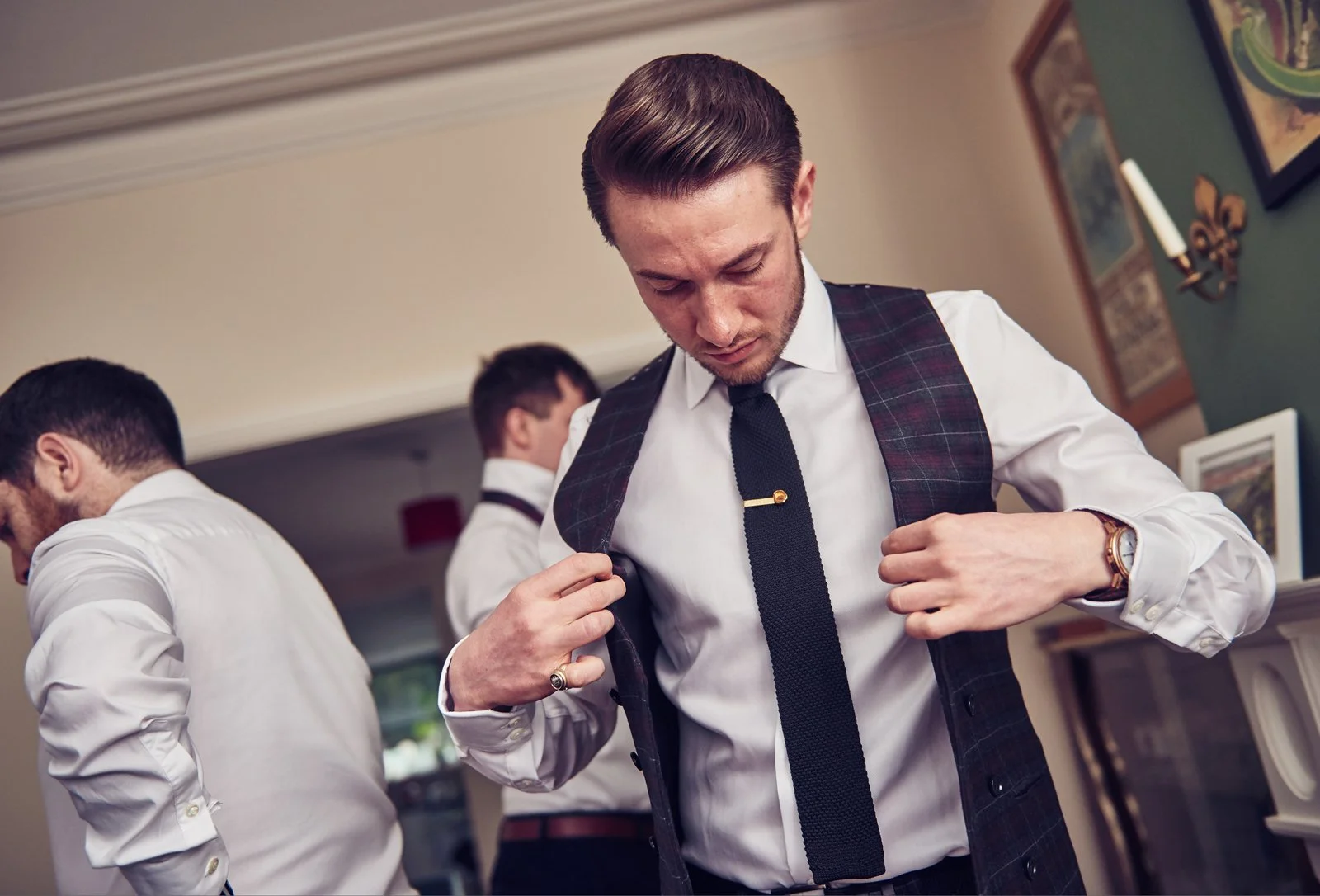 didsbury-house-hotel-manchester-groom-groomsmen-bestman-suite-details-getting-ready 18.JPG