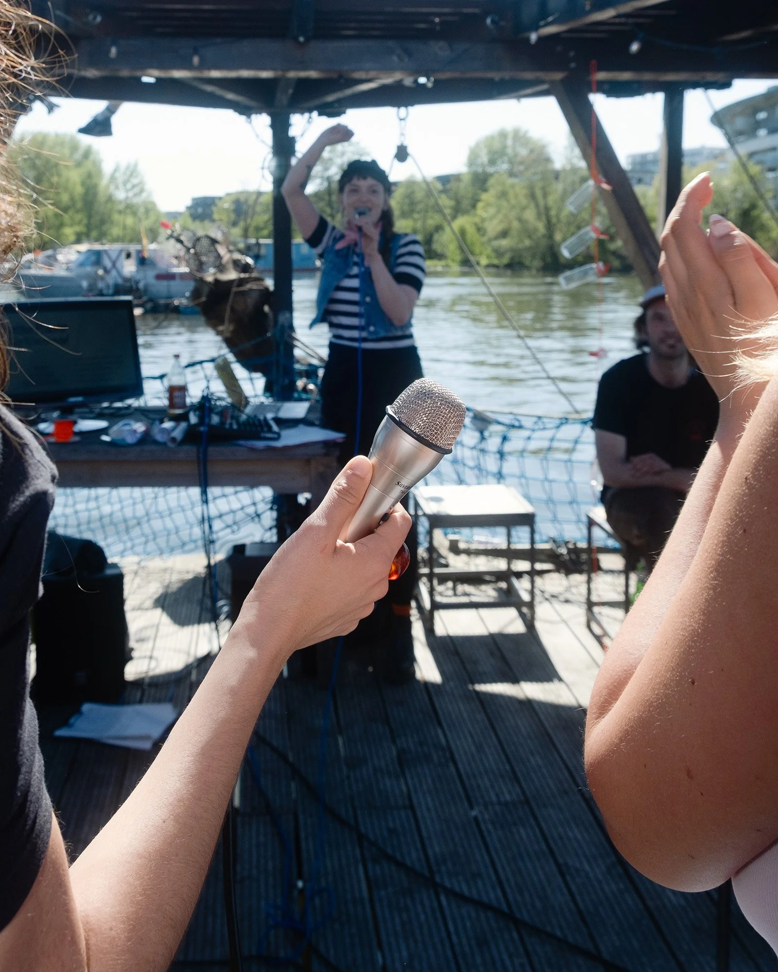 Bread & Roses | Kulturfloss Anarche | Berlin | Foto: Piotr Pietrus

