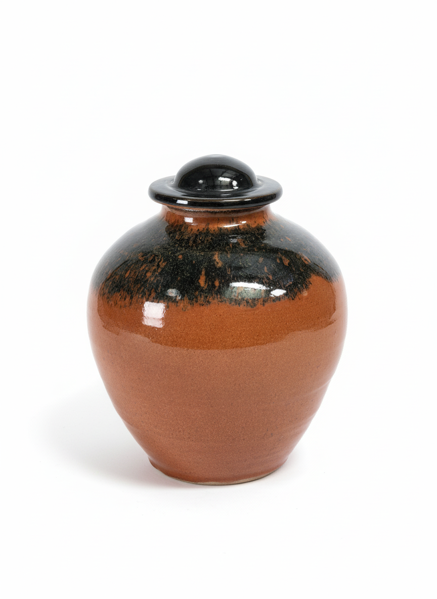 Lidded jar.png