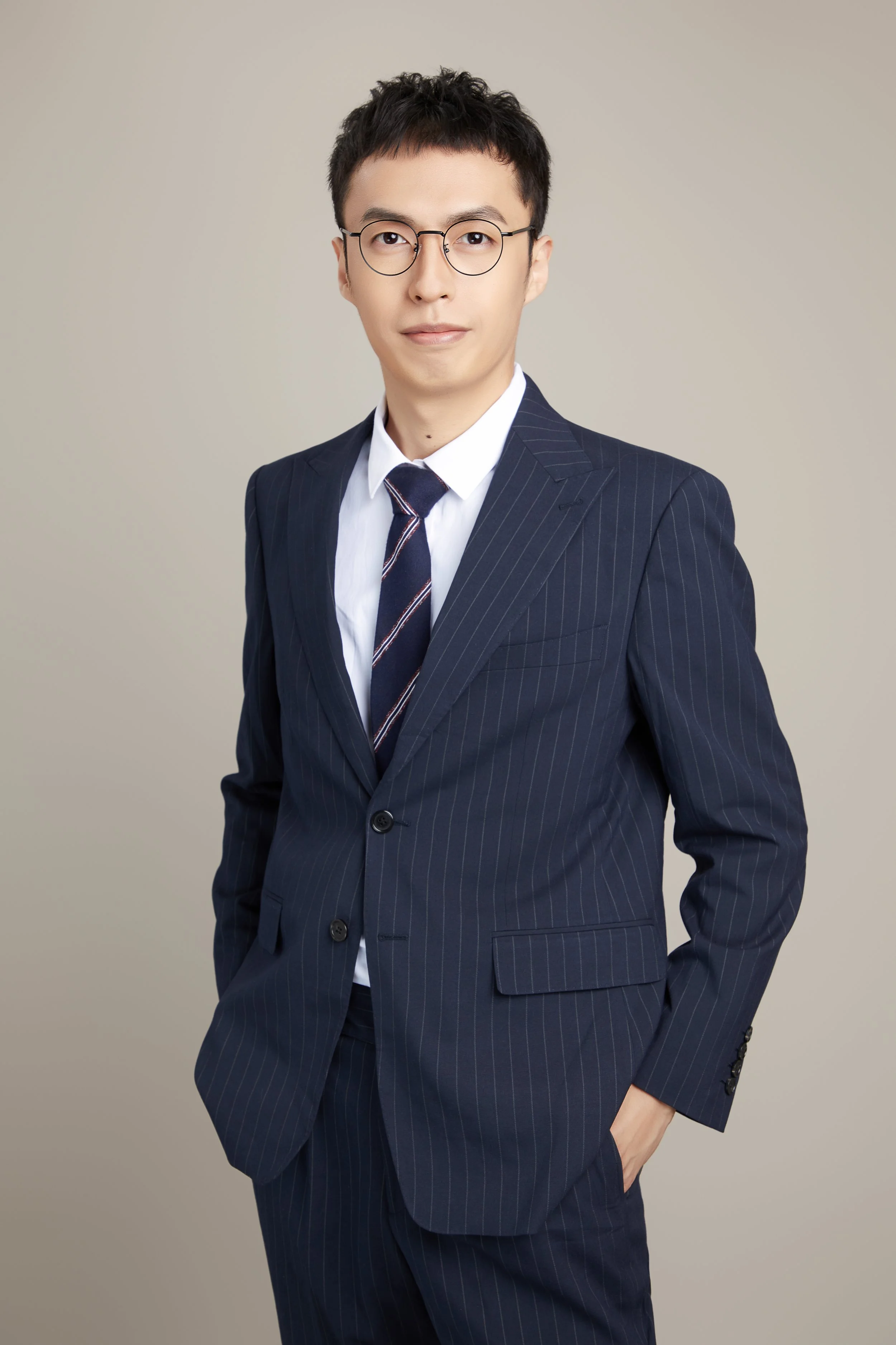 Teng Li | Economics