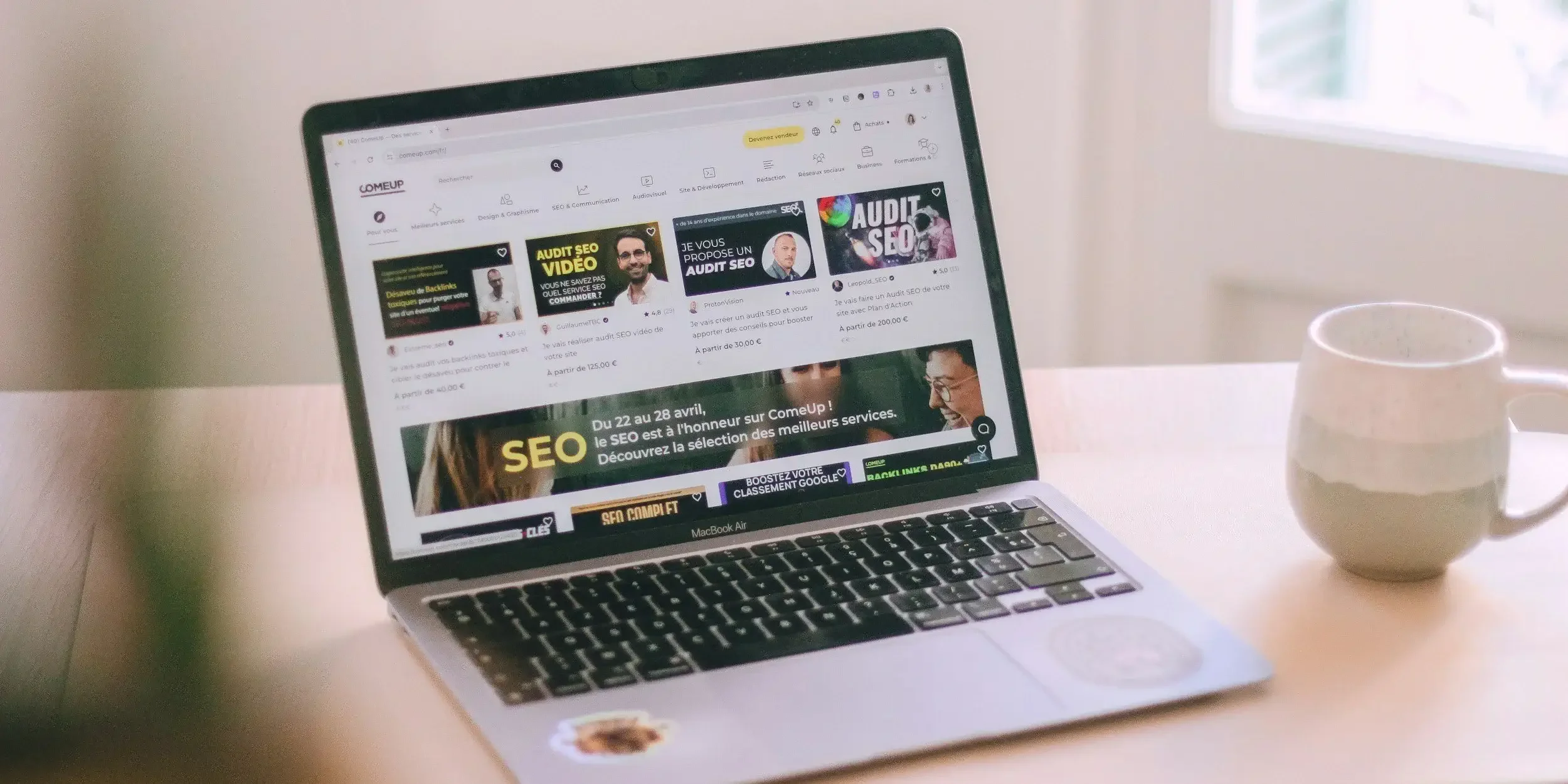 SEO-friendly blog writing graphic