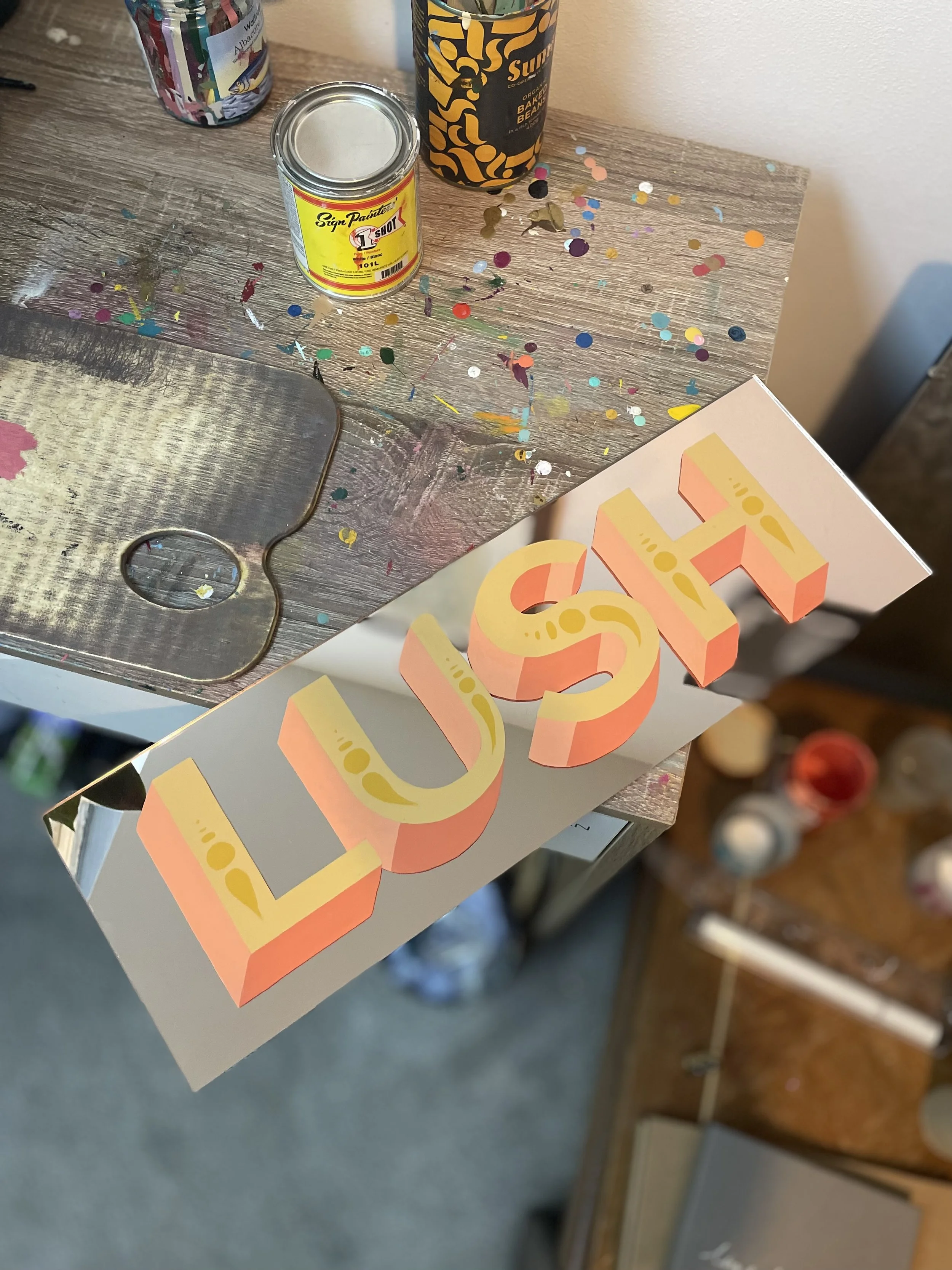 Lush Mirror