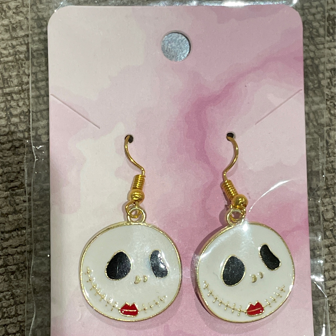 Spooky Chic Skull Earrings