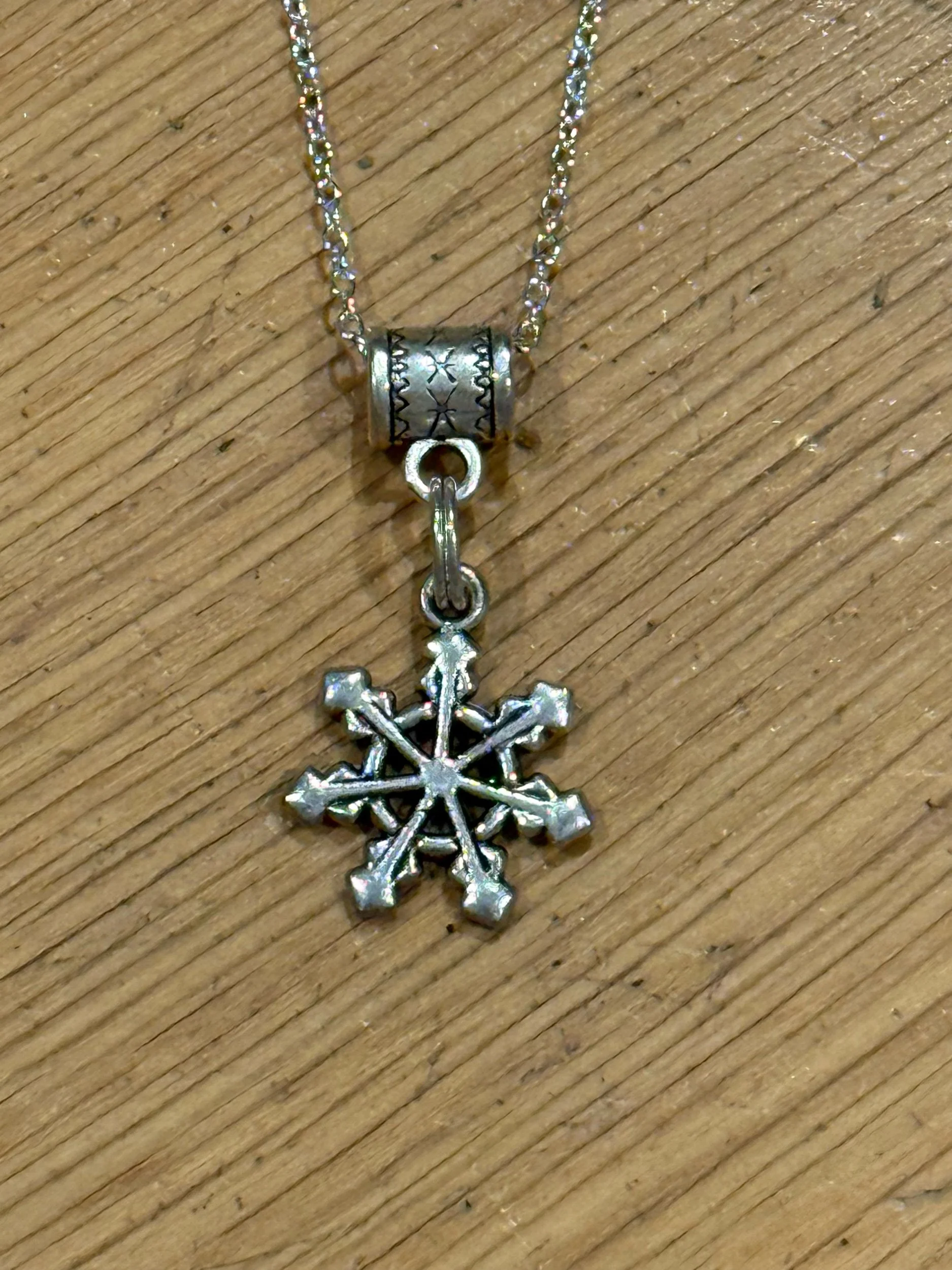 Elegant Snowflake Charm Necklace