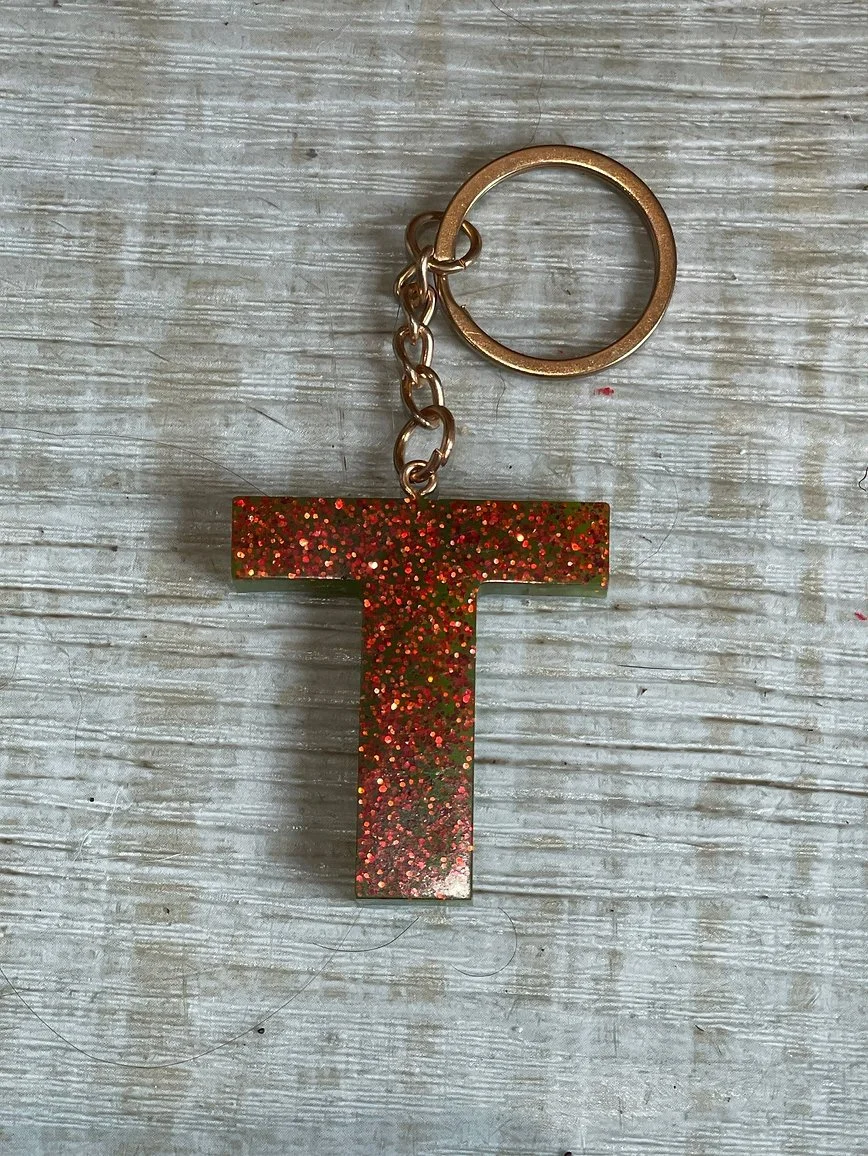 Glittering 'T' Initial Keyring