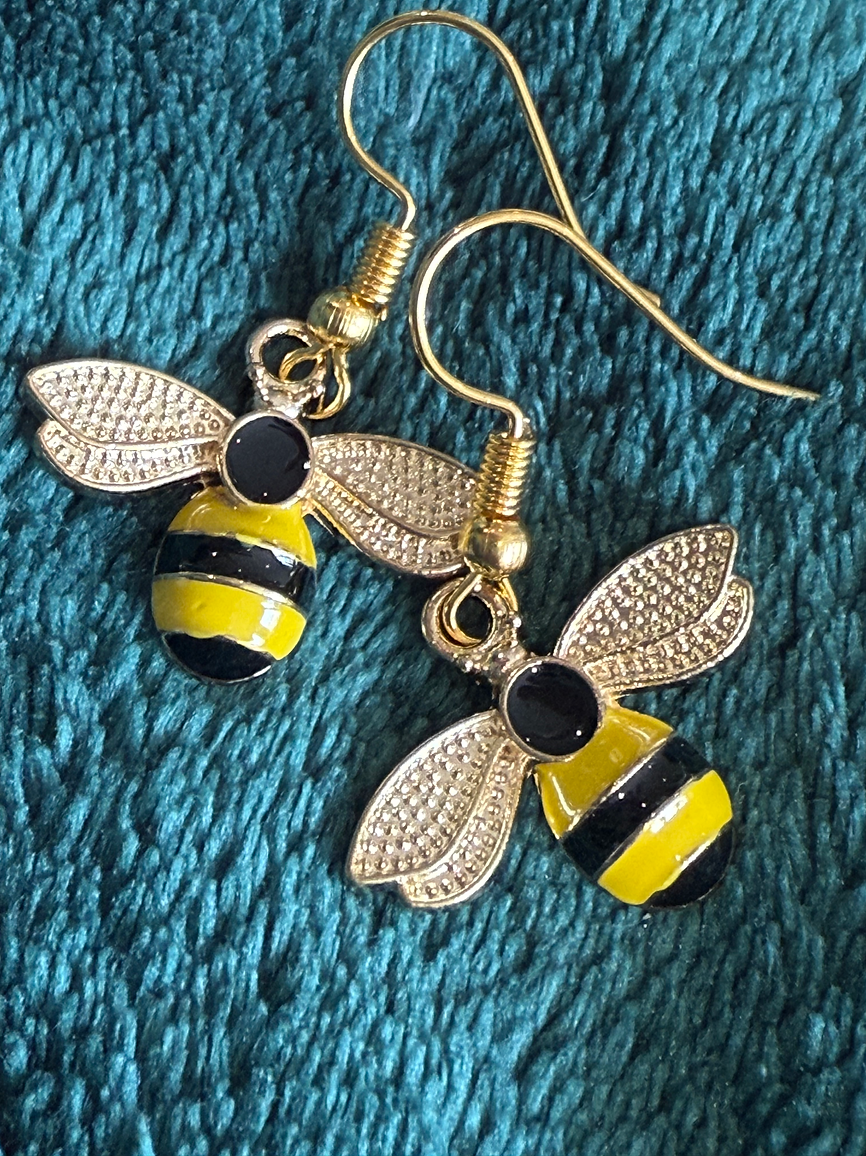 Charming Bee Drop Earrings