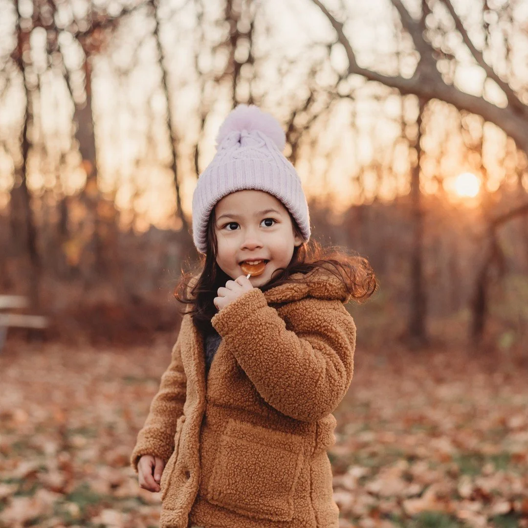 That glow 🍭

#goldenhour #amandaadamsphotography #bostonphotographer #sunset #fall
@dlebell_