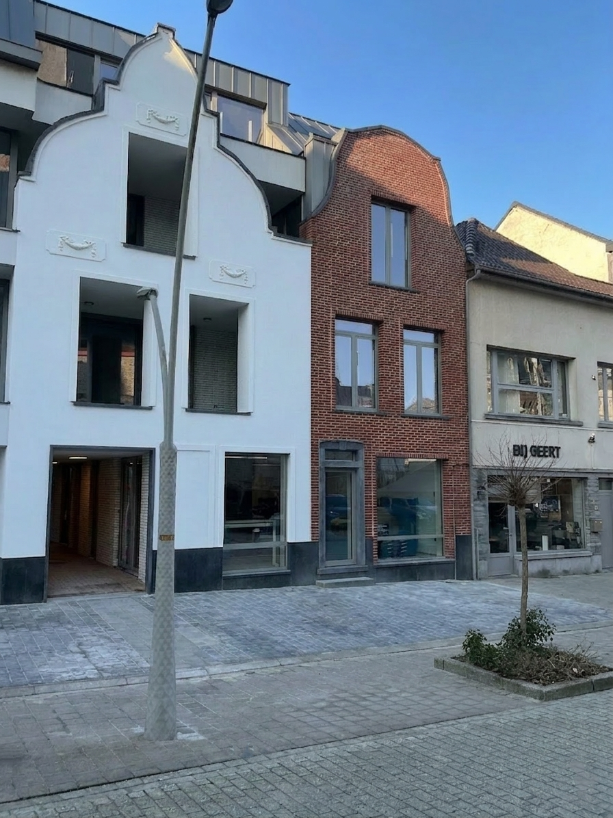 2026-03-04 09.03.17(B).png