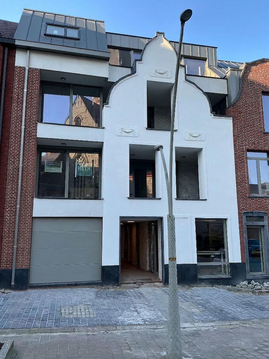 2026-03-04 09.03.15(B).png