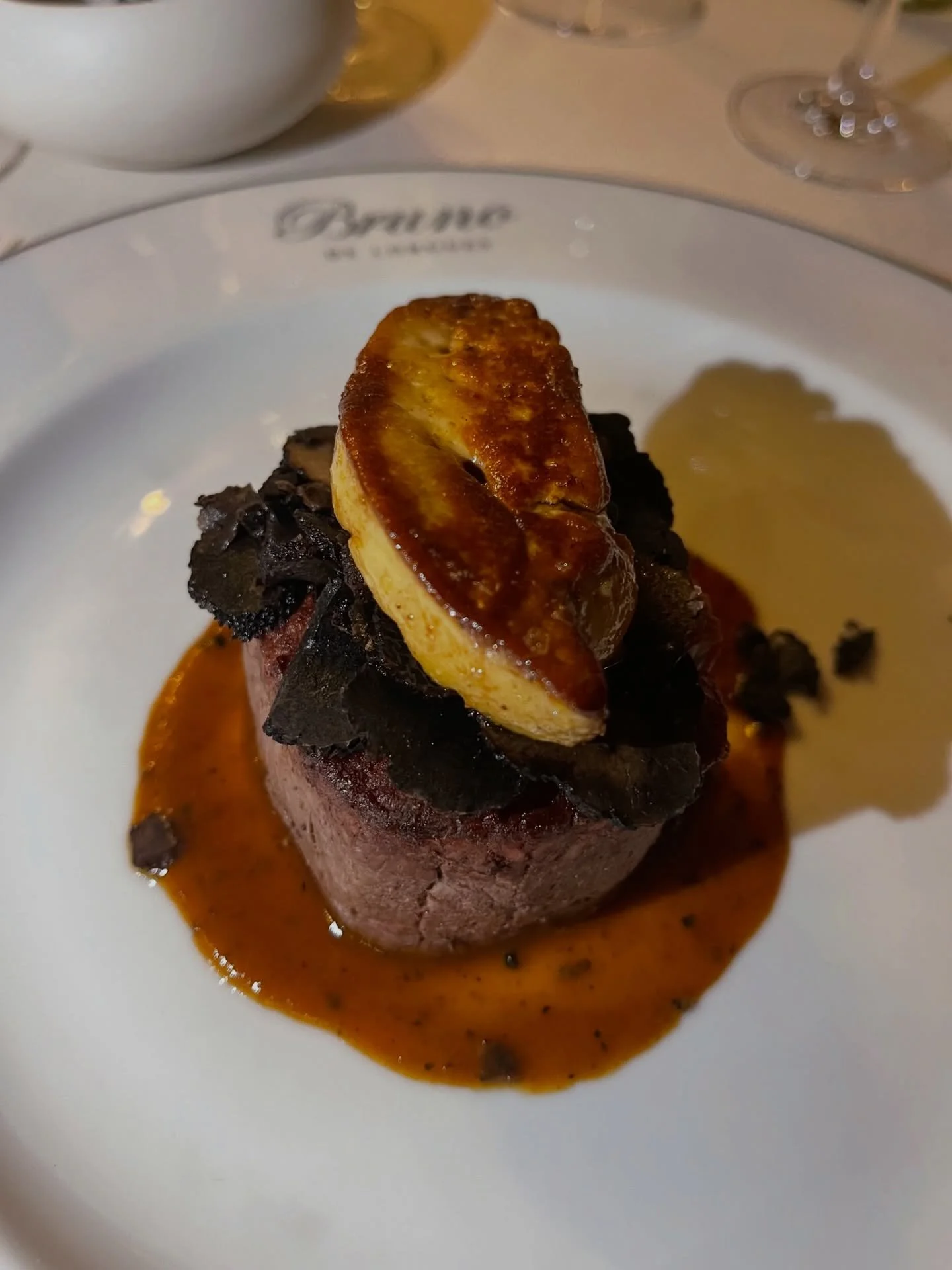 Epic Journeys are also written at the table 🍄&zwj;🟫🍇 Plates crafted with passion &amp; wines chosen with care.

@restaurant_chezbruno 

🔗 Contact us to craft your own Epic Journey

#epicjourneys #truffle #tasting #southoffrance