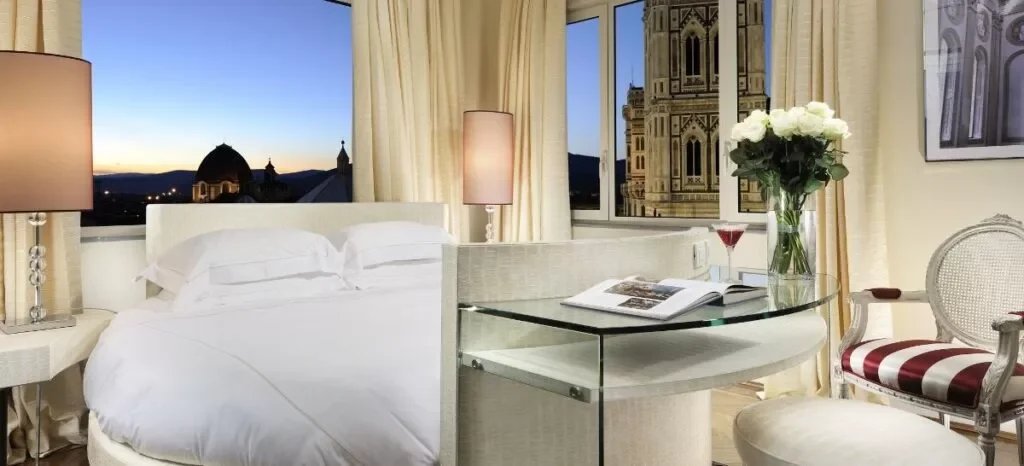 camera-con-vista-firenze-1024x466.jpg.webp