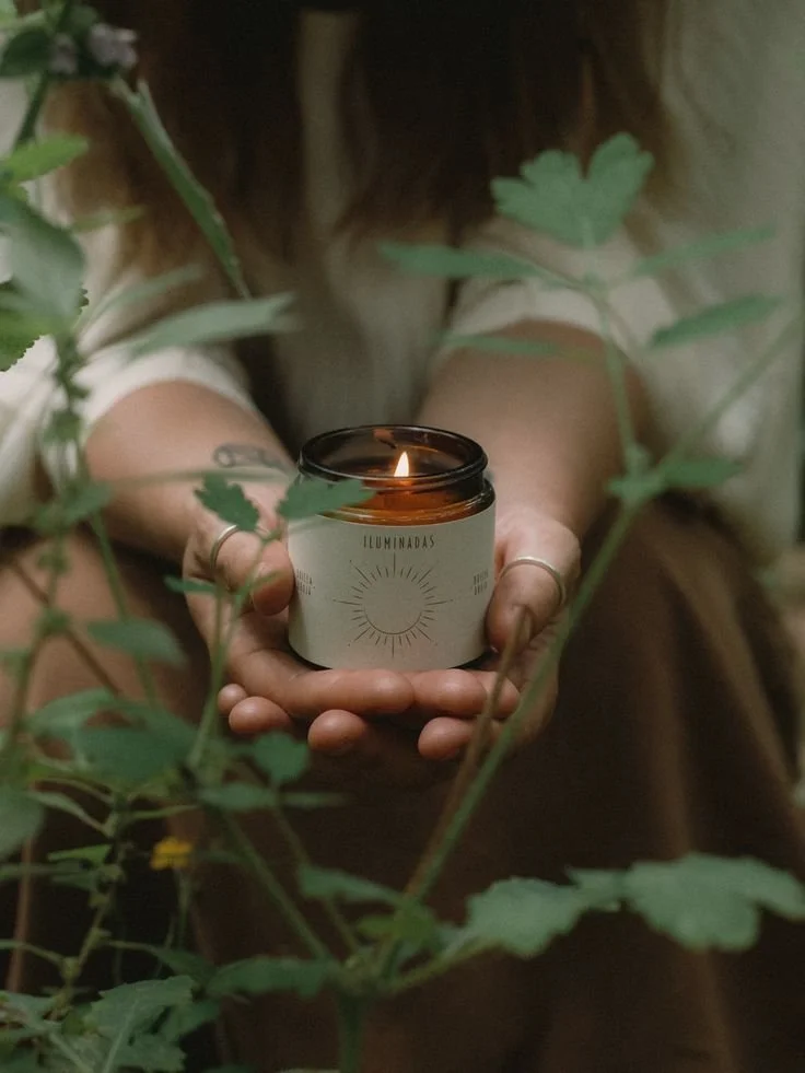 Manifesting During Mercury Retrograde: Your Guide to Cosmic Challenges