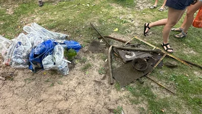cedar-river-cleanup-IMG_2358.webp