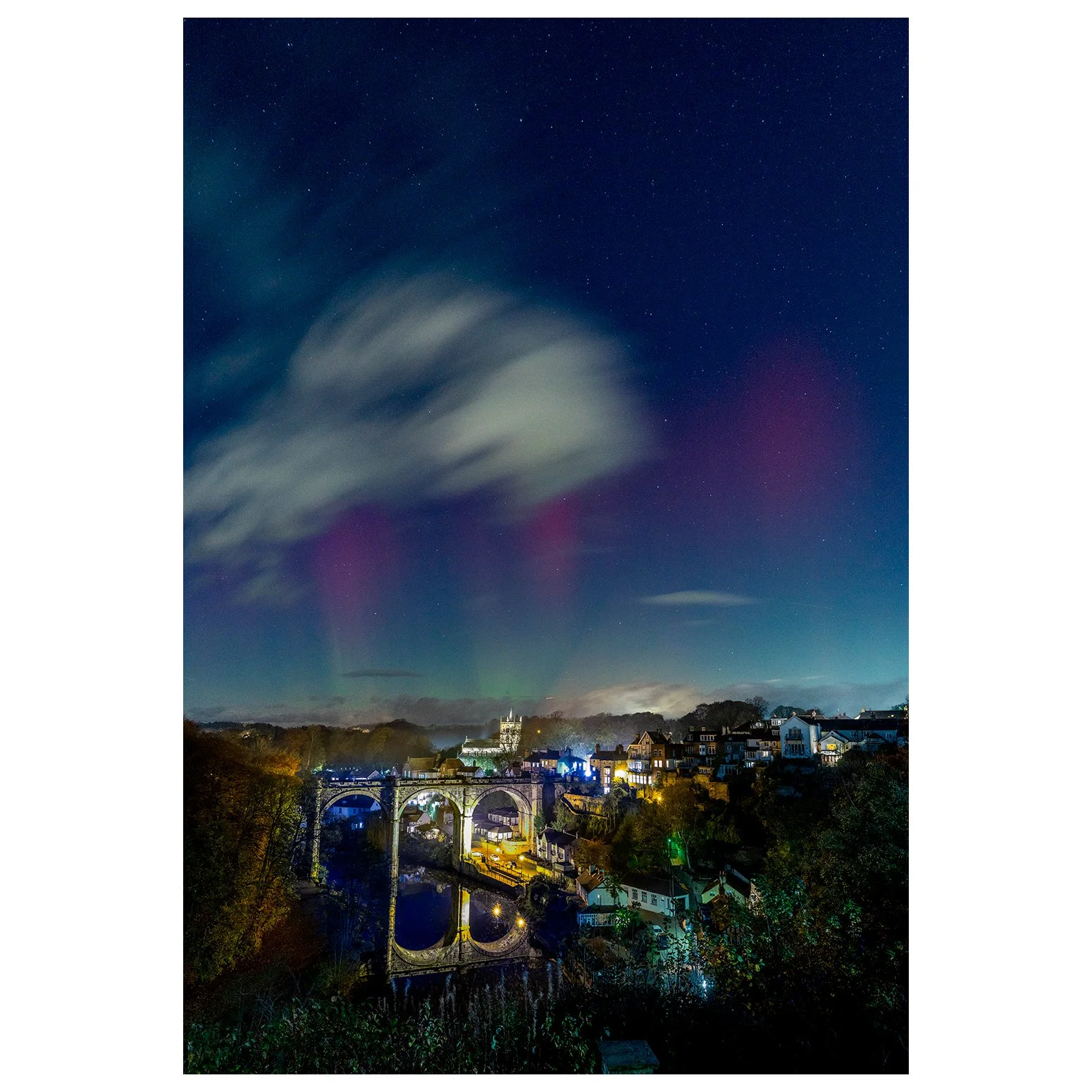 Two red aurora alerts in as many days. Do we dare dream for repeat conditions this Sunday on the Knaresborough Night Photography walk?! 
https://walking.photography/collections/photo-walks/products/after-dark-night-photo-walk