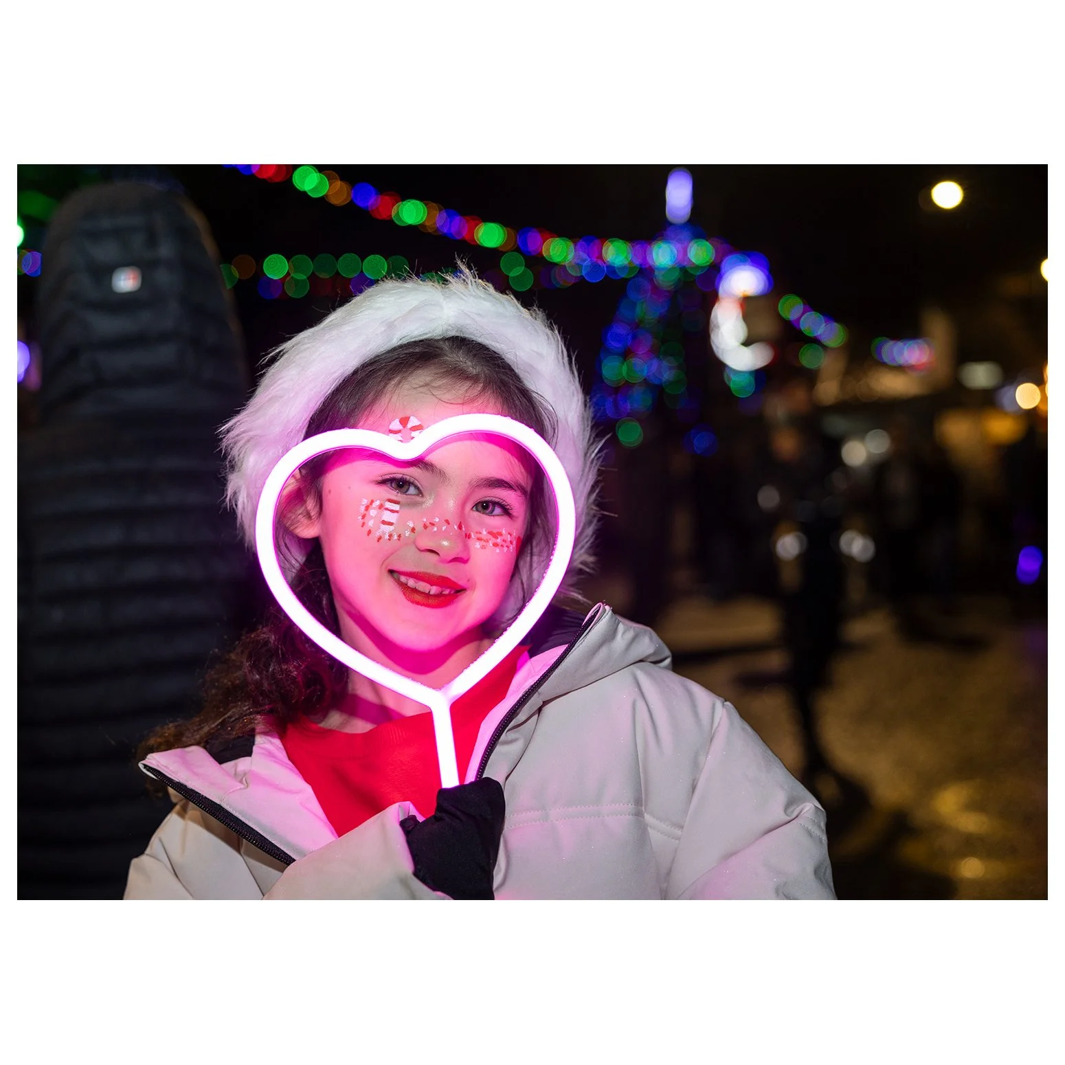 Super fun day yesterday filming (primarily) and photographing the greatly anticipated Christmas Lights Switch On for the Burley Welcome Project with @burleywct &amp; Parish Council