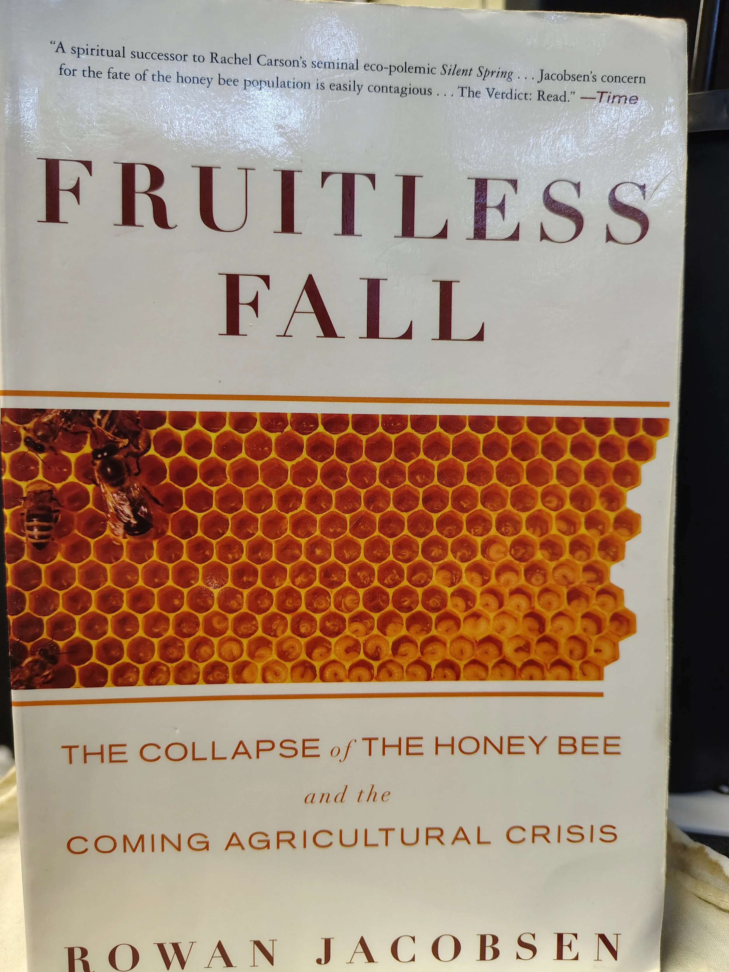 Book cover of Fruitless Fall by Rowan Jacobsen