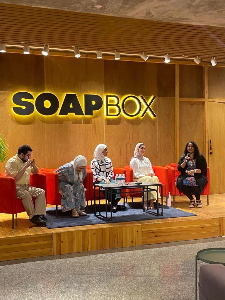 Soapbox, Moderating a Discussion.jpg