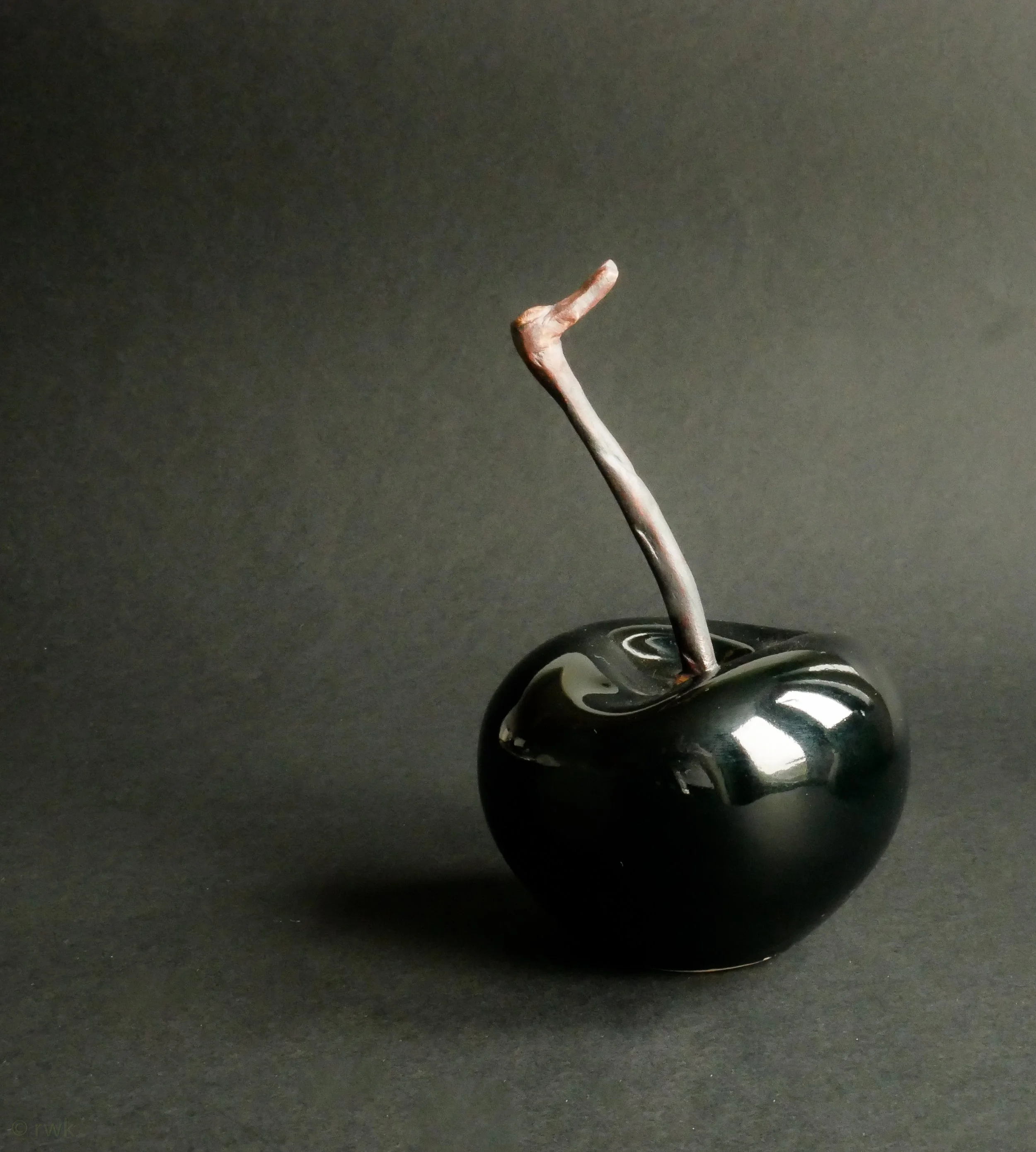 Black Cherry. White Stoneware. 150mm (h). rwk003