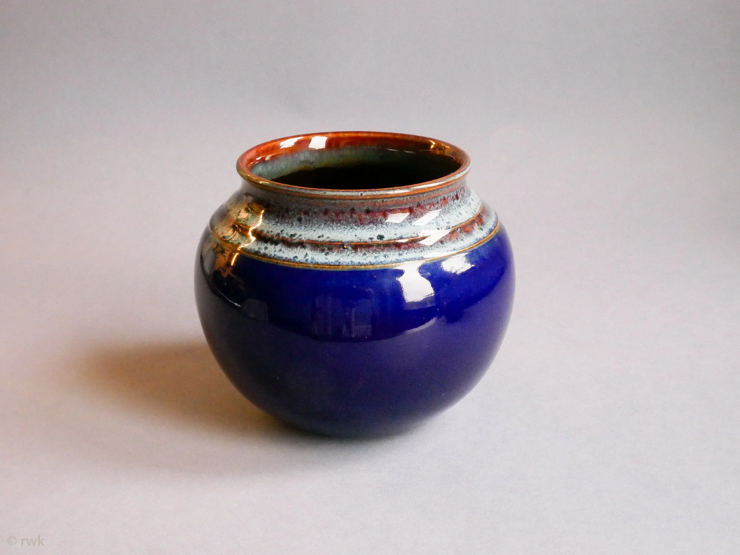Cobalt Blue Jar. White Stoneware. 100mm (h). rwk066