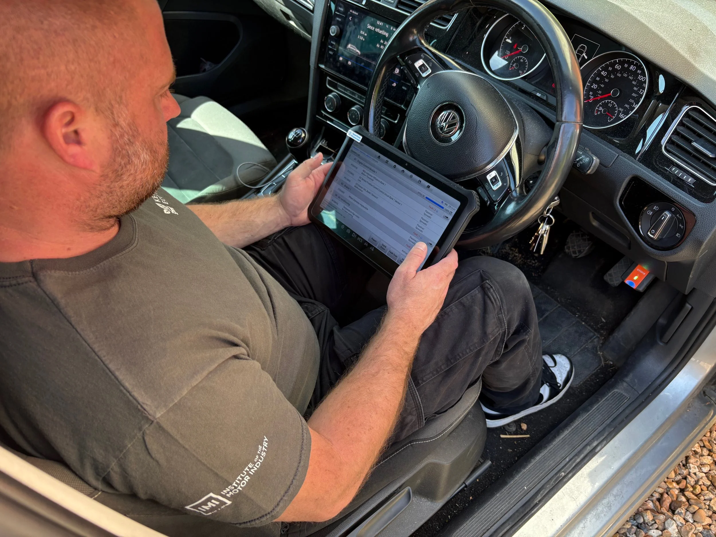 VW Golf ECU tuning Rochester - In-car diagnostics setup