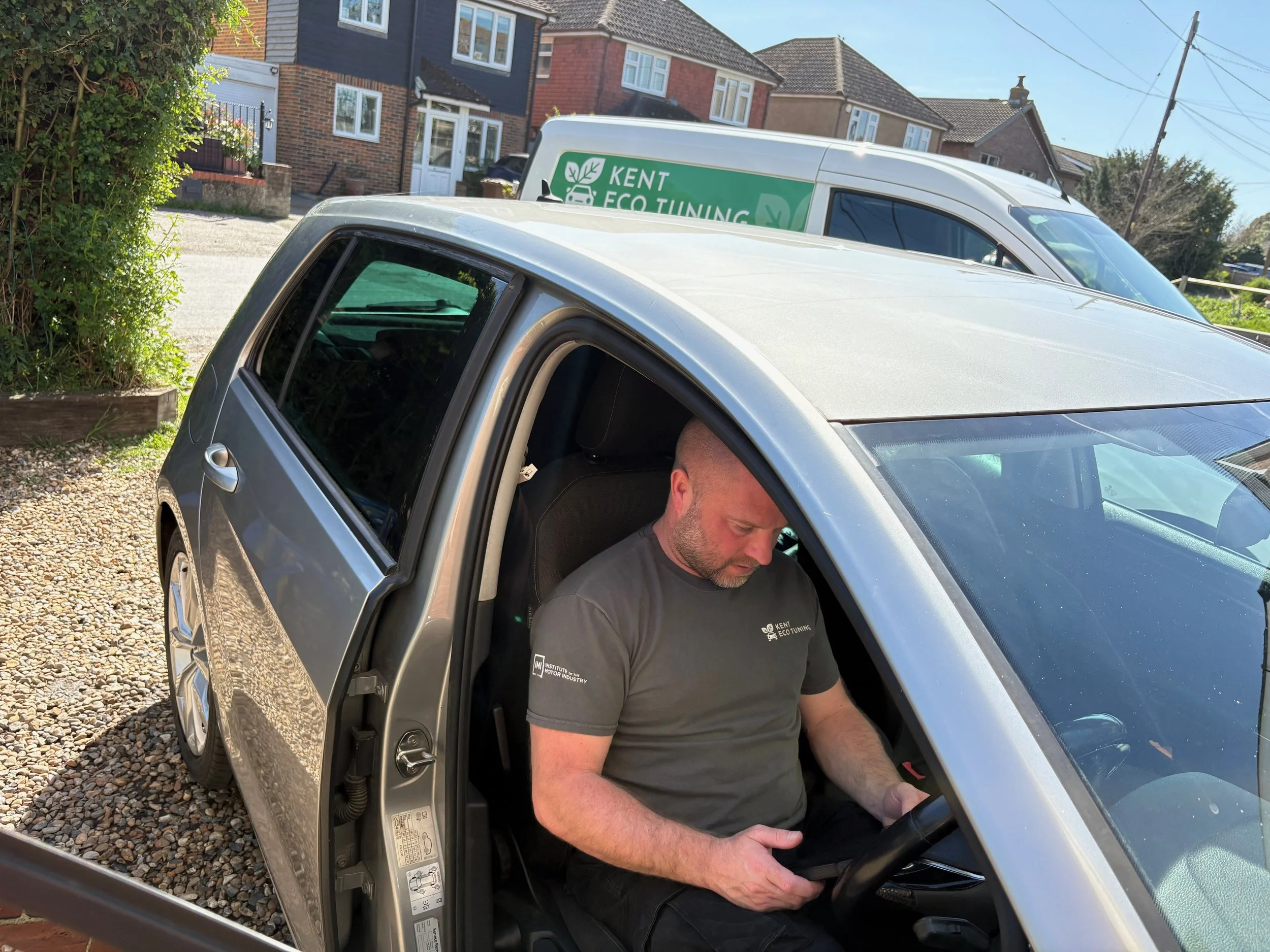 Mobile technician performing car tuning in Tonbridge using dealer-level diagnostics.