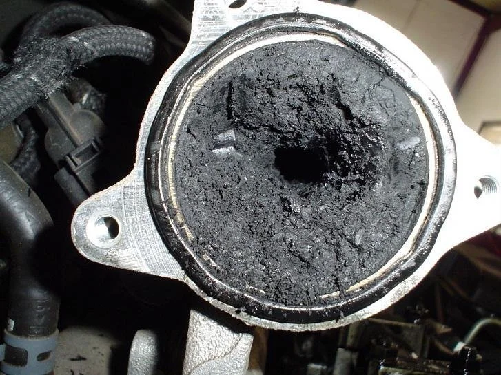 Professional EGR fault diagnosis and software fixes in Medway.