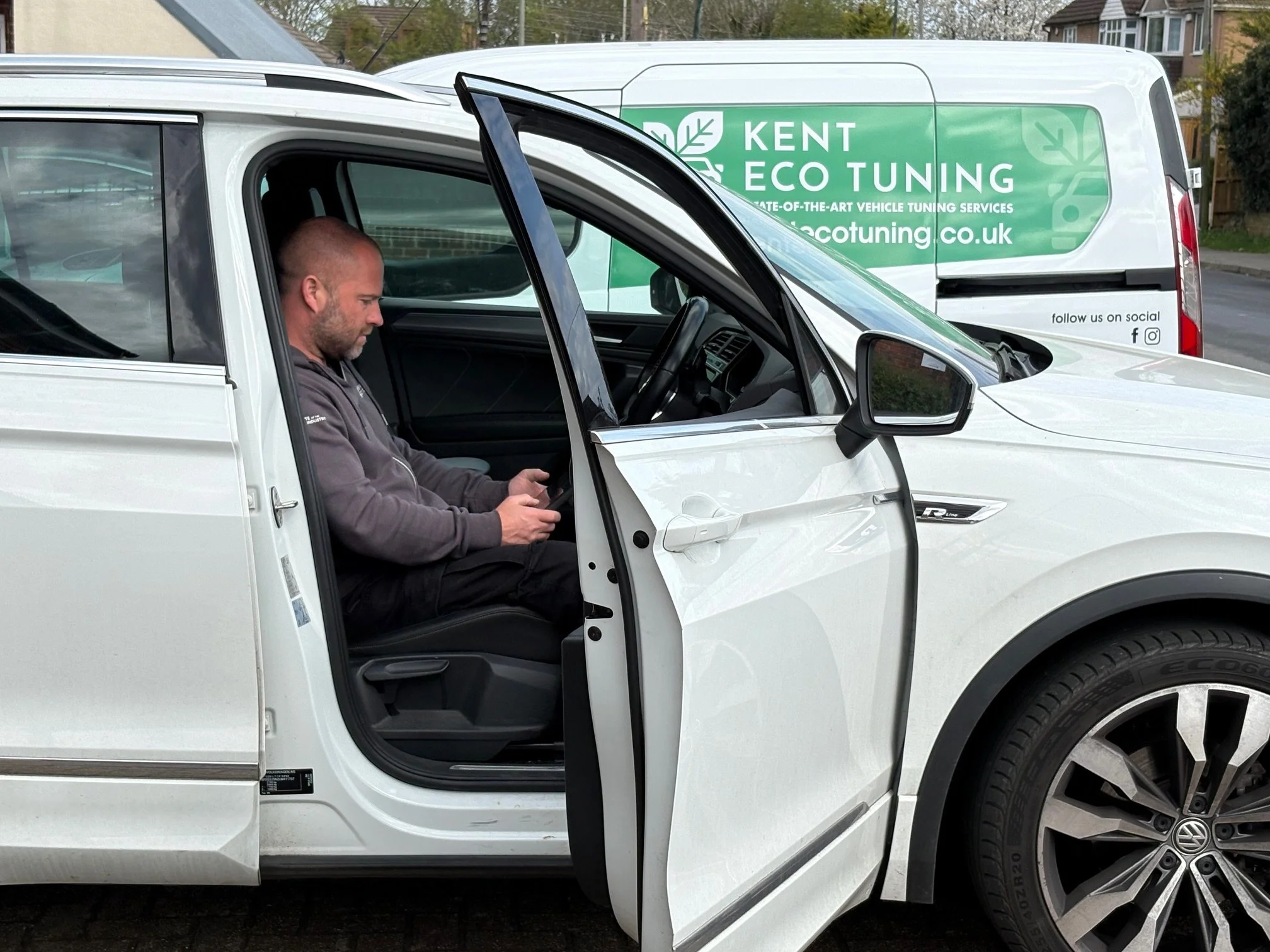 Kent Eco Tuning technician with branded van during a mobile ECU remapping visit in Chatham ME4/ME5.