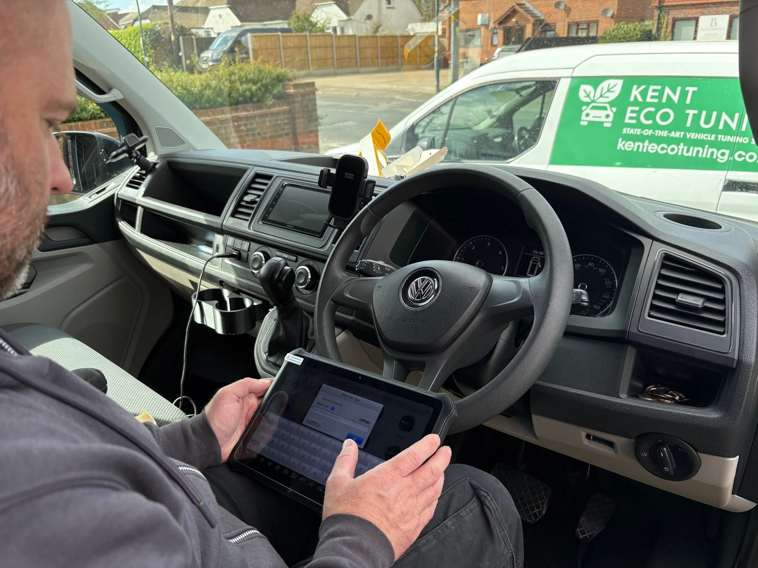 Car engine diagnostics and tuning Gillingham - Professional technician setup for Stage 1 remap