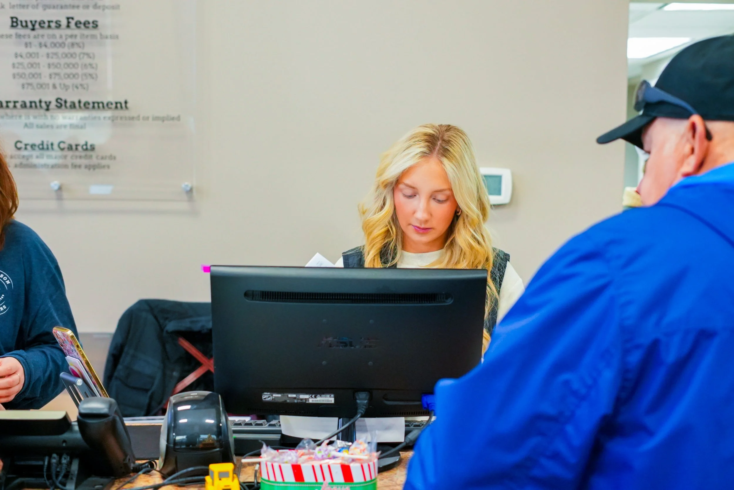 After the final bid at Ritchason Auctioneers Inc — checking out buyers, wrapping up deals, and making sure every piece finds its way home. Where the work doesn’t stop when the gavel falls—it’s all about finishing strong.