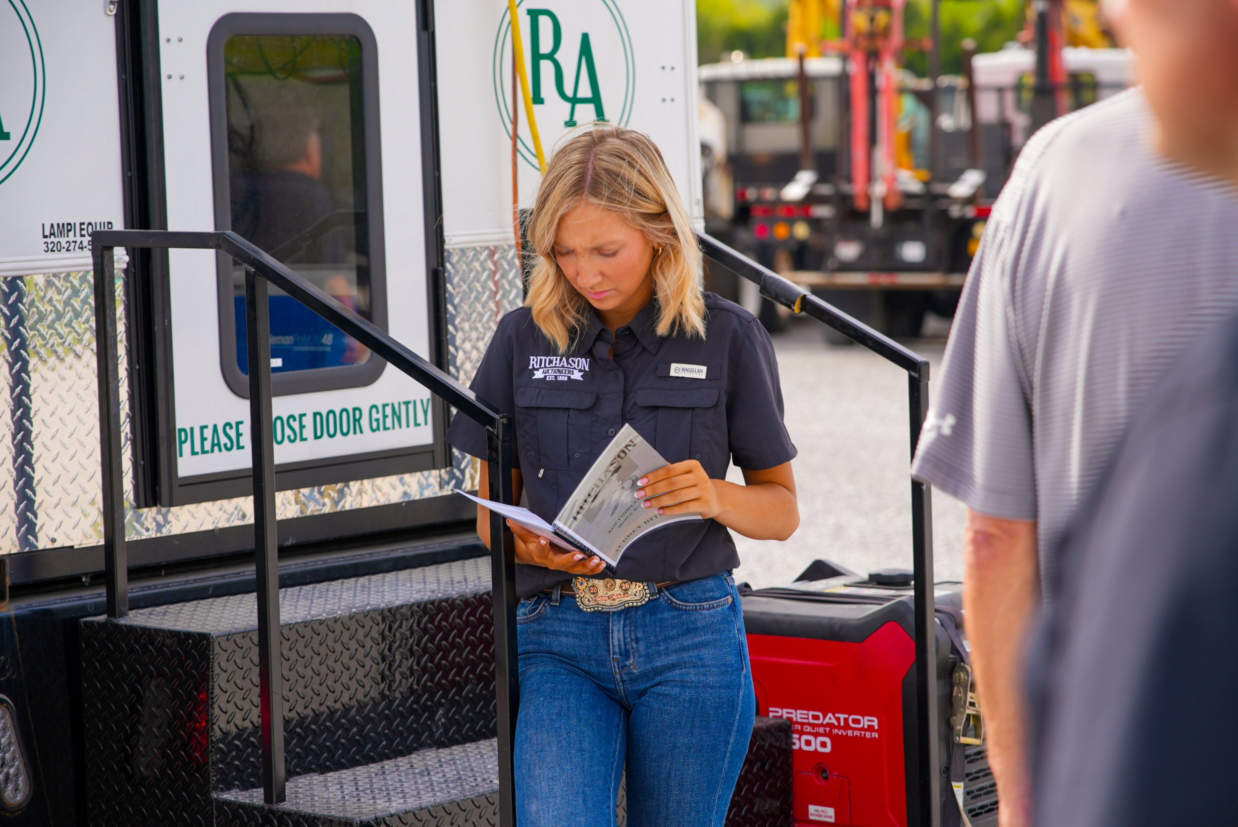 Auction time at Ritchason Auctioneers Inc — the energy is up, the chant is rolling, and every bid counts. Fast pace, sharp focus, and the sound of the gavel bringing it all together—this is where deals get done.