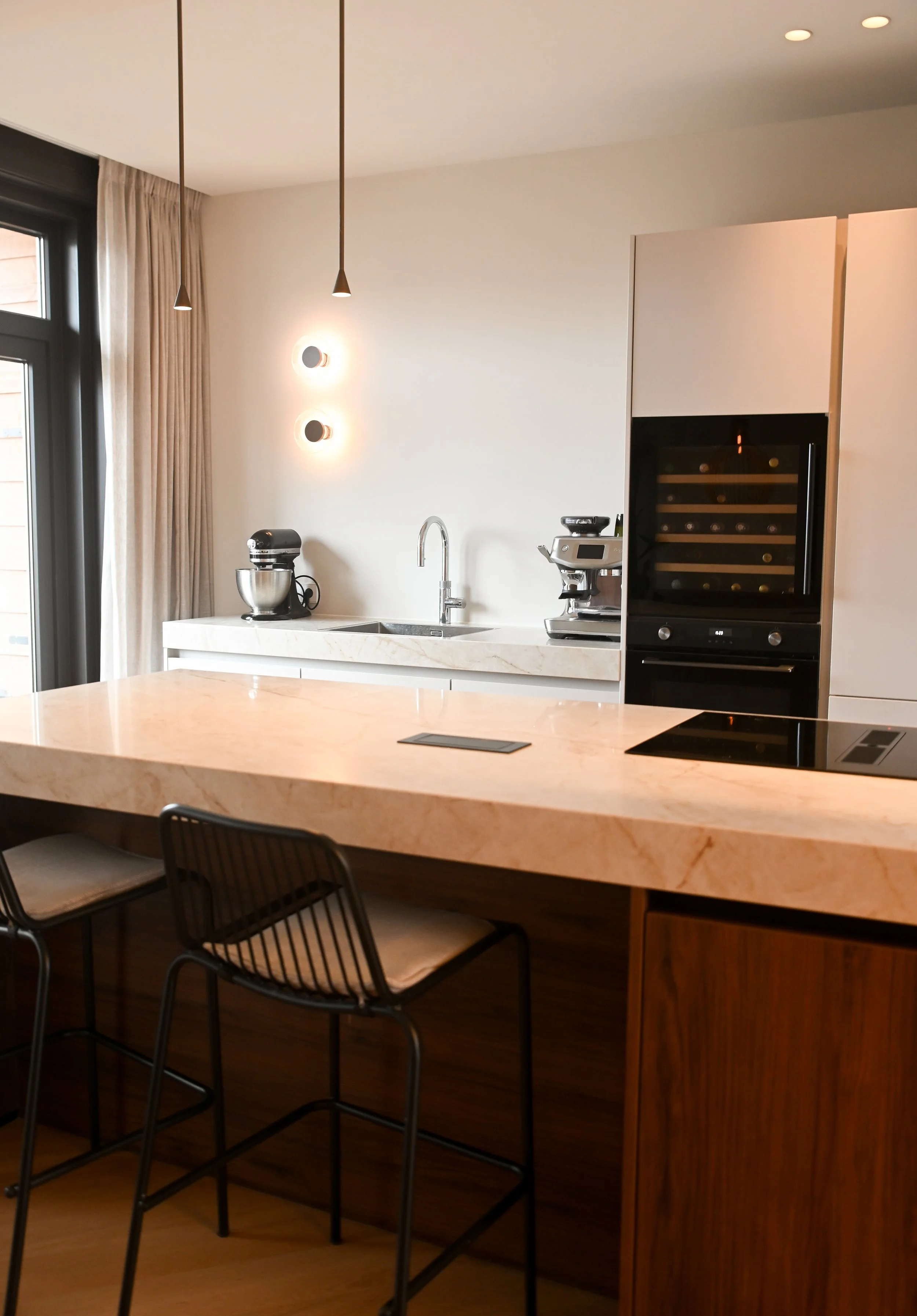 CANAL APARTMENT