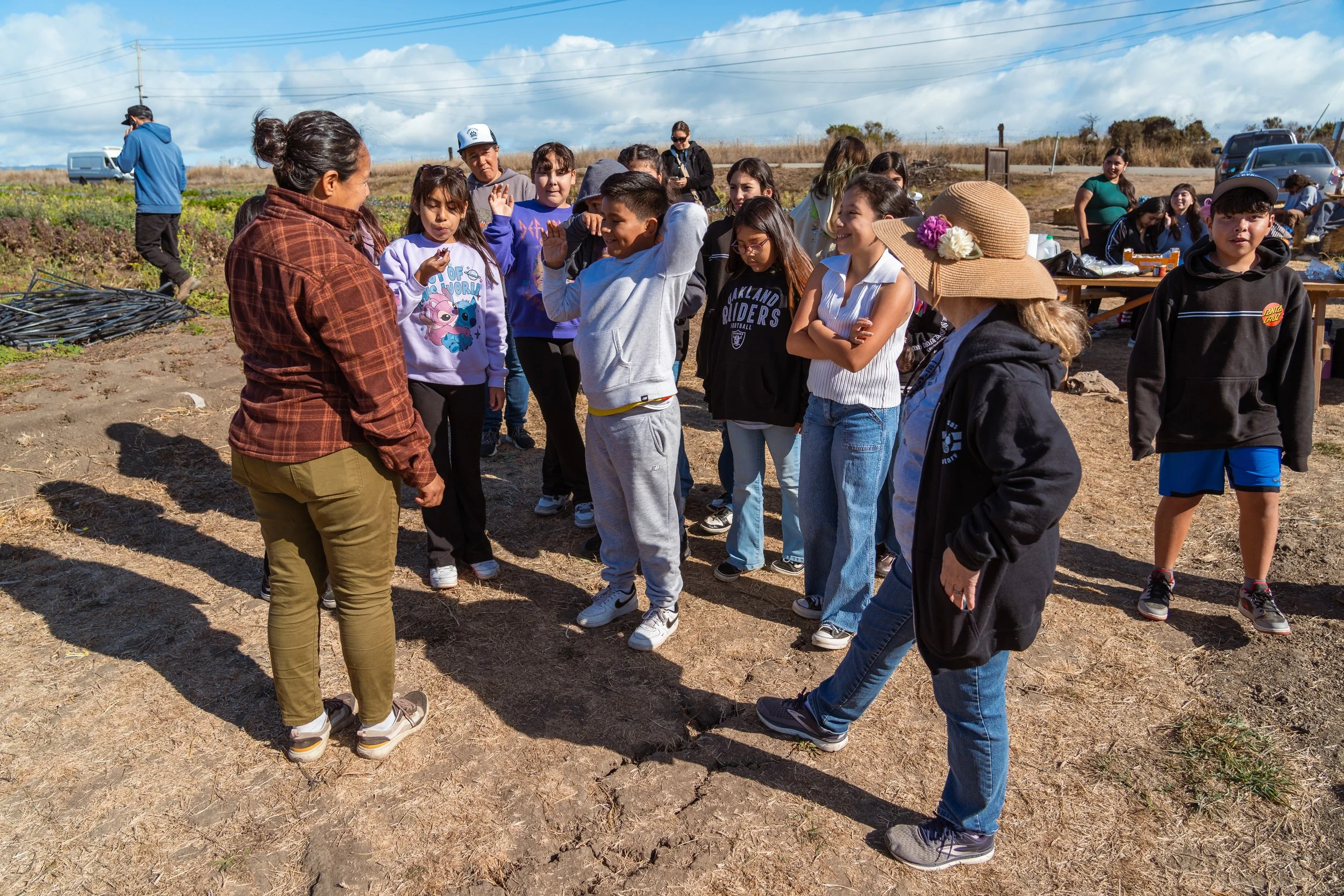Calabazas_PVHS_at_Farm-7.jpg