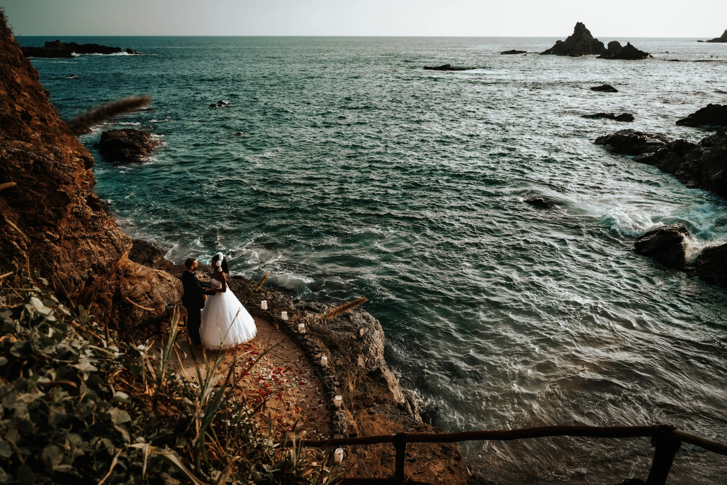 Elopement wedding at Hotel ZOA in Mazunte, photographed with a calm, human approach designed for couples who value emotion over perfection.