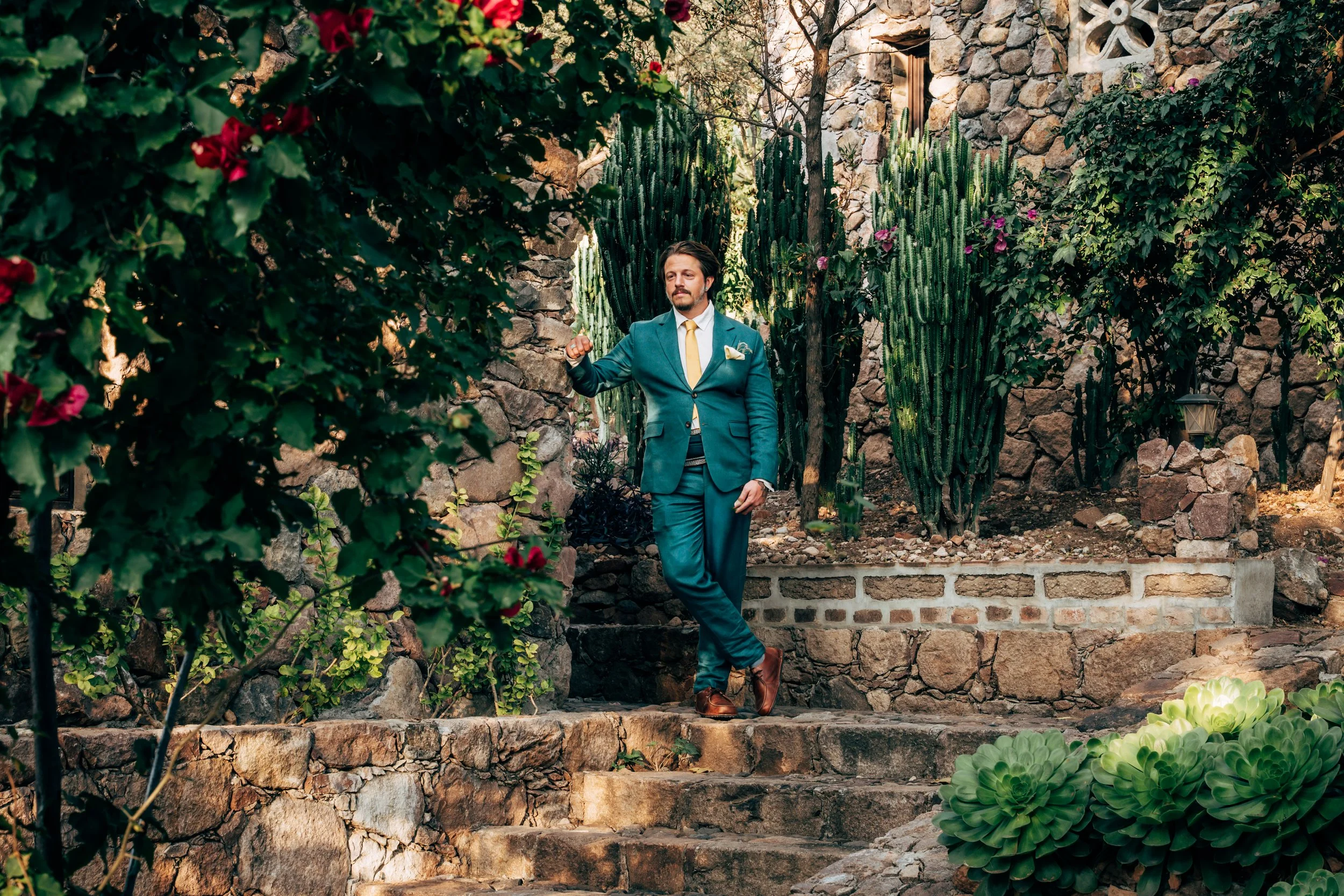 Editorial wedding photography for bohemian ceremony.jpg