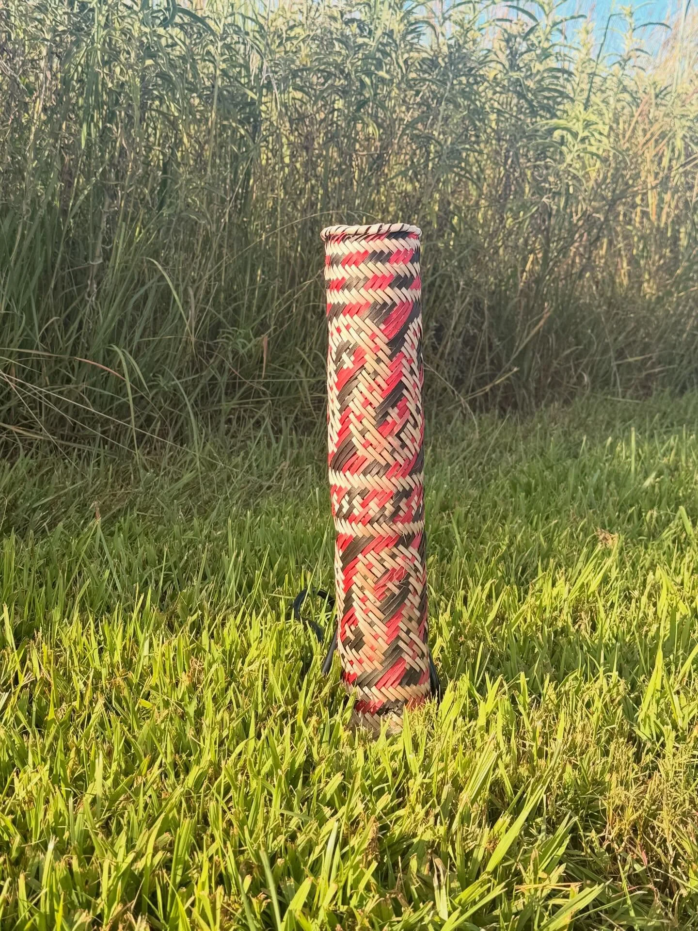 I am just in love with this quiver. 🖤❤️🐍
It&rsquo;s 20 in tall. 
P.S. &mdash; If you want it, I&rsquo;ll be at Schemitzun this year
#nativeartist #indigenousart #basketweaving