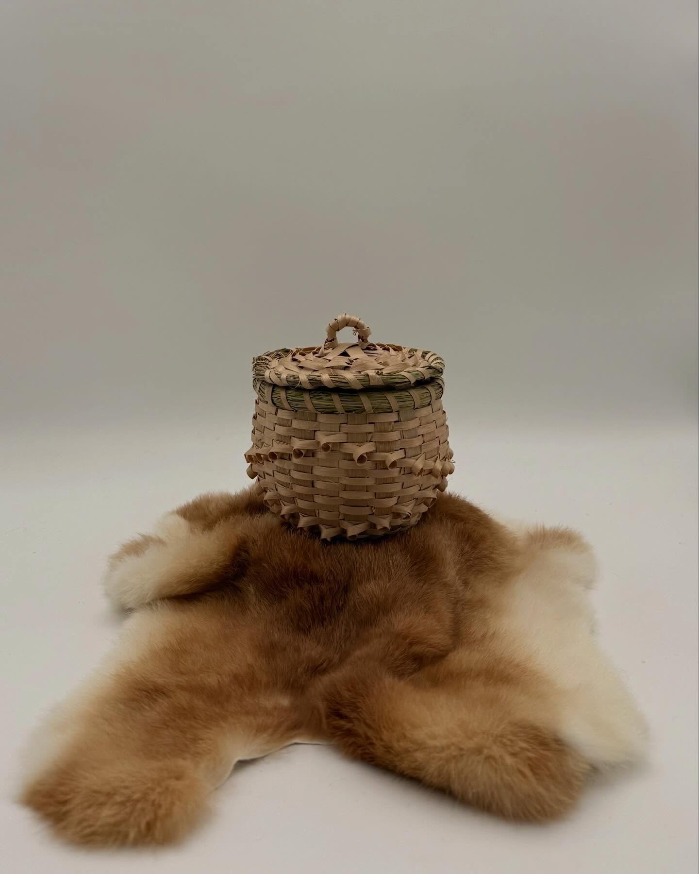 #basketweave #nativeartist