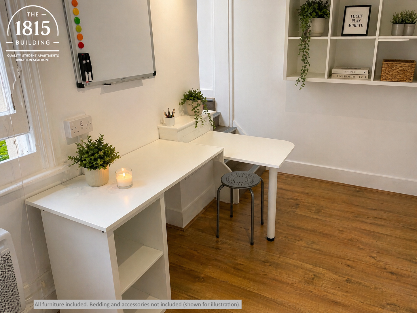 Flat 1A Desk.png