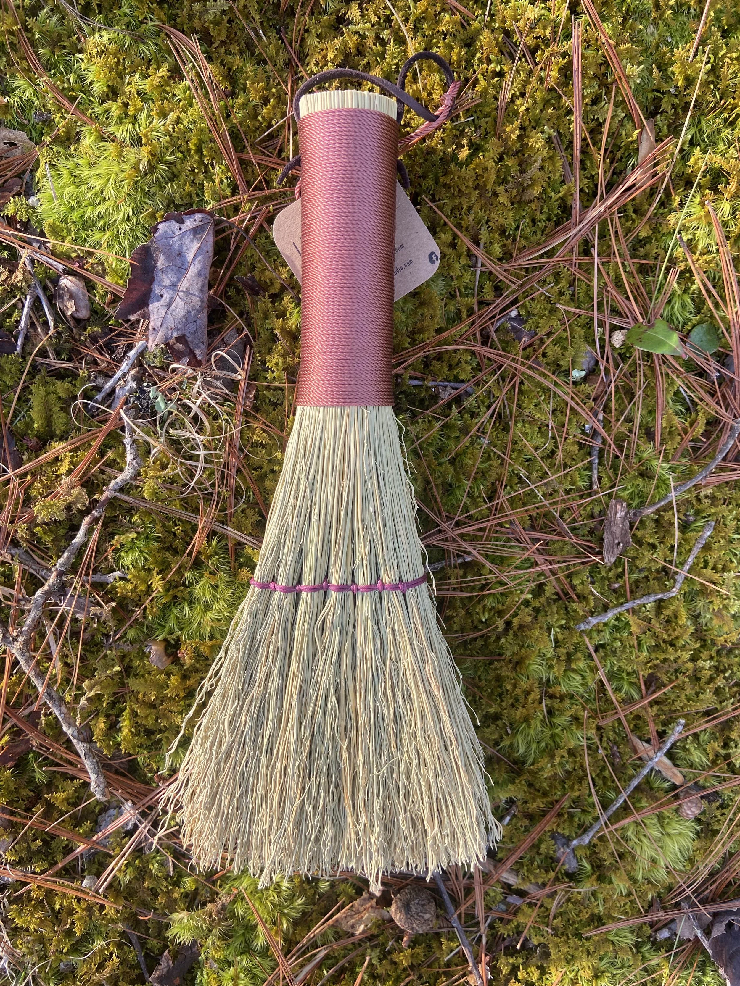 Flat Hand Whisk Broom